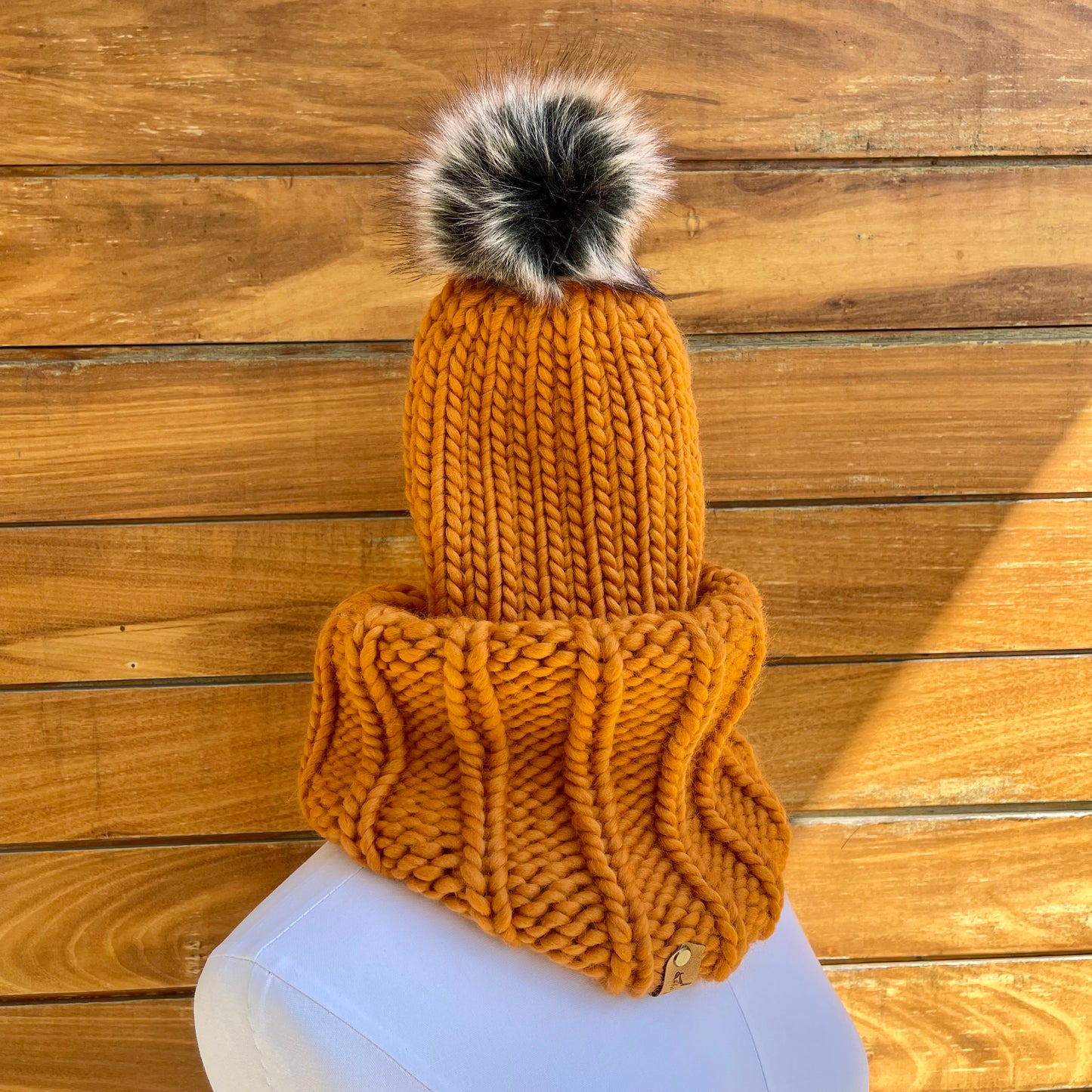 Ginger Peruvian Wool Knit Hat and Cowl Set